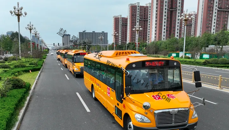 校車AI智能視頻監(jiān)控 校車AI智能視頻監(jiān)控